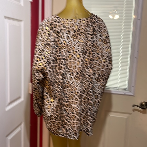 Rue+ top - Picture 5 of 7